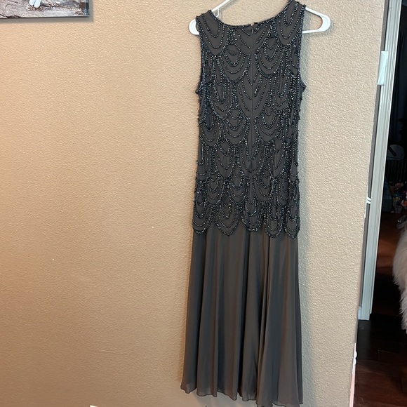 Pisarro Nights size 8P formal dress, worn once for wedding (mother of the groom) - Picture 2 of 3